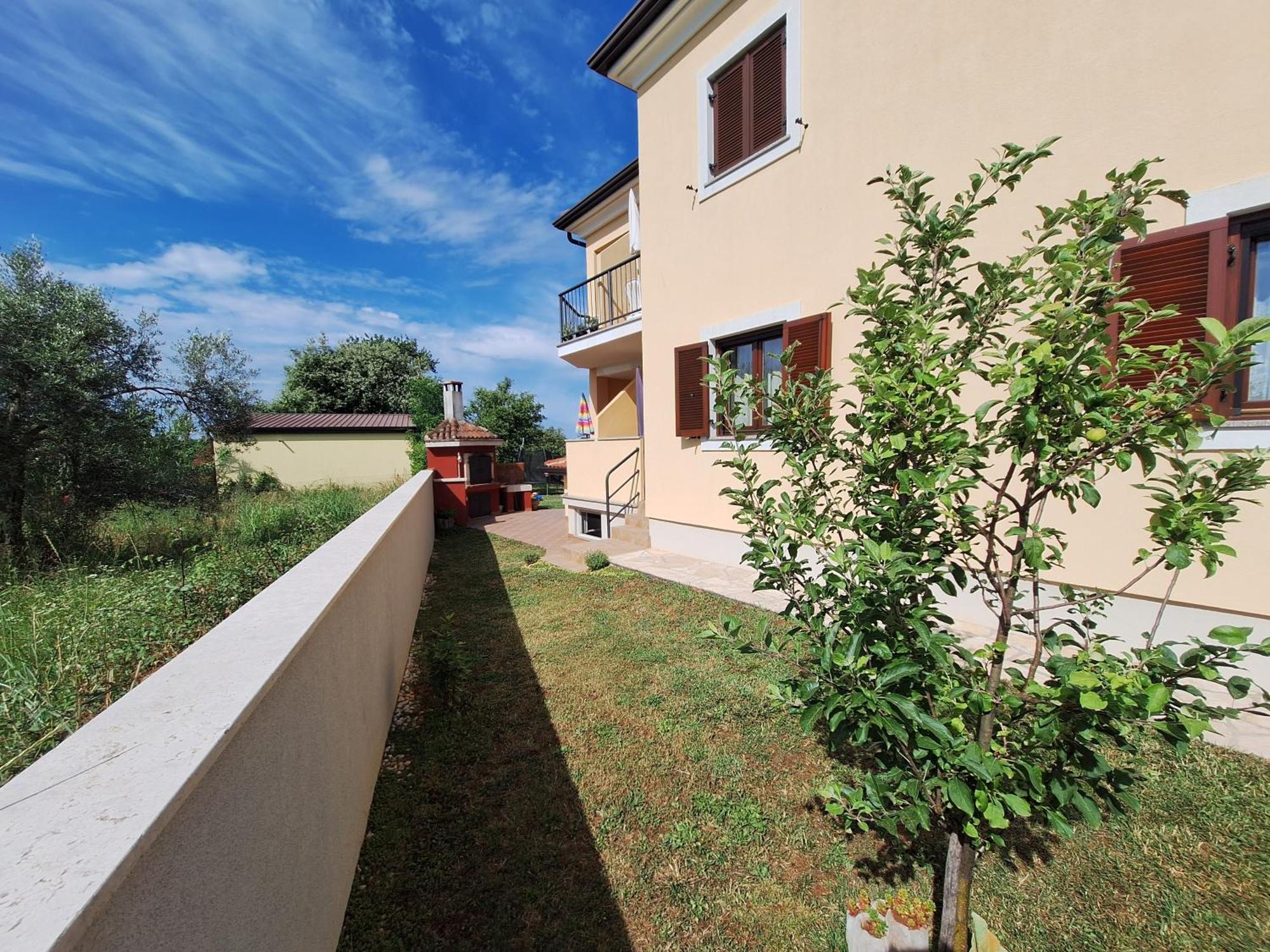 Apartmani Berber Babici Exterior photo